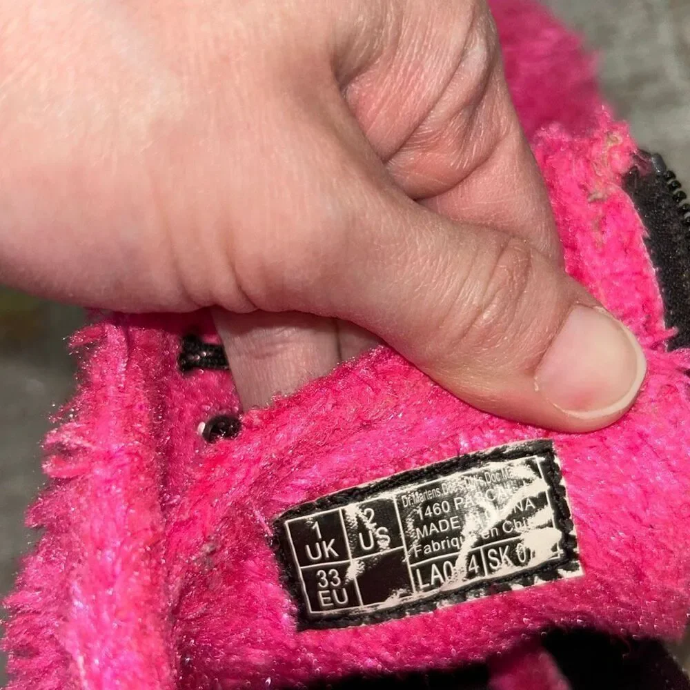 Dr martens hot pink tinsel boots sz 2